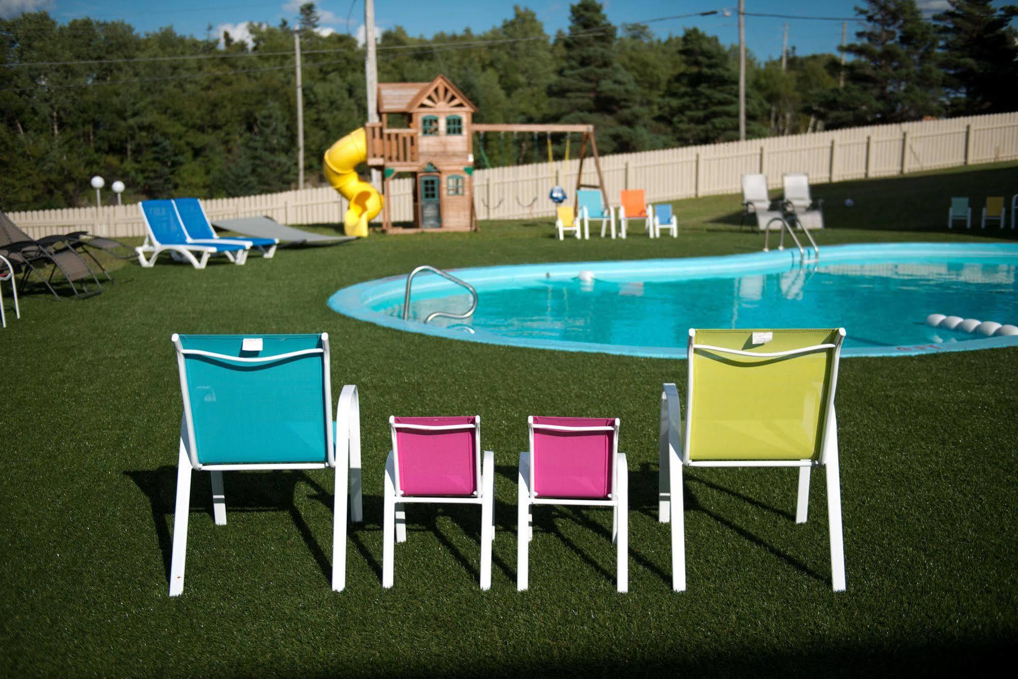 Clarenville Inn Exteriér fotografie